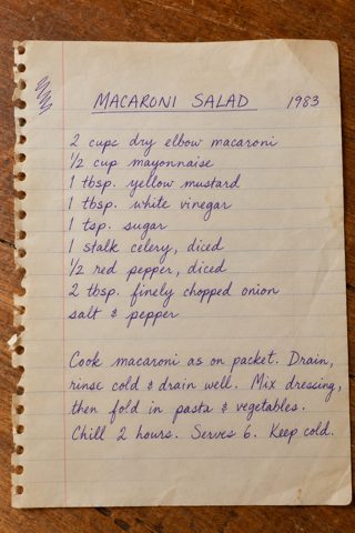 Elbow macaroni, celery, sweet pepper, and a creamy mustard dressing. A classic cold salad for a backyard table.