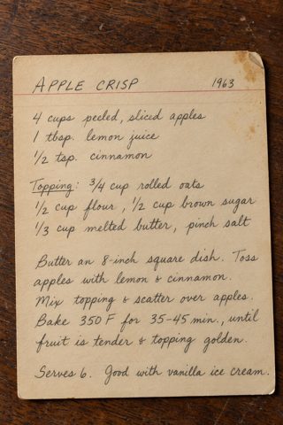 Tender cinnamon apples under a buttery oat topping. Best warm, with cream or a scoop of vanilla ice cream.